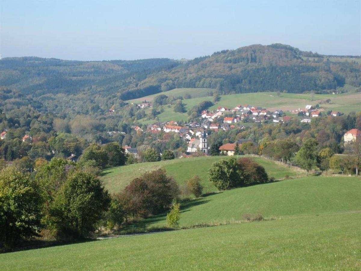 Ferienhaus Rhoenspass Mosbach  Extérieur photo